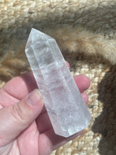 Load image into Gallery viewer, White Optical Calcite Tower

