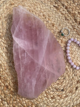 Load image into Gallery viewer, Rose Quartz Slab / Plate
