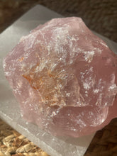 Load image into Gallery viewer, Raw Rose Quartz Statemet Piece

