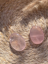 Load image into Gallery viewer, Rose Quartz Palm

