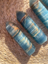 Load image into Gallery viewer, Blue Onyx Tower
