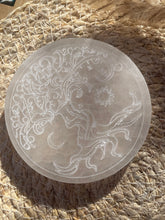 Load image into Gallery viewer, Selenite Plate
