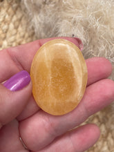 Load image into Gallery viewer, Orange Calcite Smoothie Palm Stone
