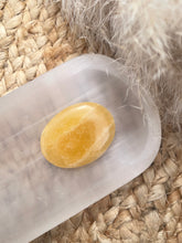 Load image into Gallery viewer, Orange Calcite Smoothie Palm Stone
