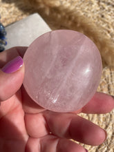 Load image into Gallery viewer, Rose Quartz Palm Stone
