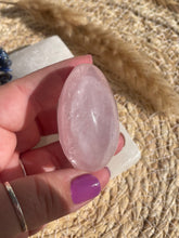 Load image into Gallery viewer, Rose Quartz Palm Stone

