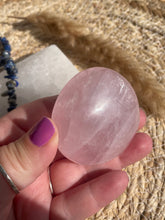 Load image into Gallery viewer, Rose Quartz Palm Stone
