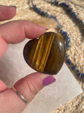 Load image into Gallery viewer, Tigers Eye Heart Carving
