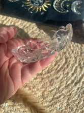 Load image into Gallery viewer, Vintage Glass Bowl
