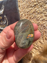 Load image into Gallery viewer, Labradorite Palm Stone
