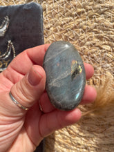 Load image into Gallery viewer, Labradorite Palm Stone
