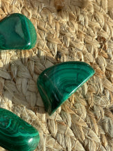 Load image into Gallery viewer, Malachite Tumble Stone
