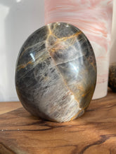 Load image into Gallery viewer, Black &amp; Peach Moonstone Free Form
