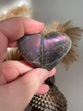 Load image into Gallery viewer, Purple Labradorite Heart Carving

