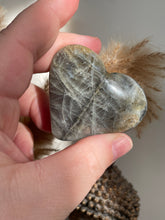 Load image into Gallery viewer, Purple Labradorite Heart Carving
