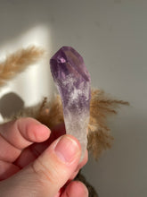 Load image into Gallery viewer, Amethyst Tooth
