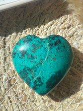 Load image into Gallery viewer, Chryscholla Heart Carving

