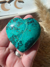 Load image into Gallery viewer, Chryscholla Heart Carving
