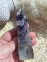 Load image into Gallery viewer, Dream Chevron Amethyst Tower 19
