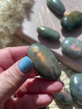 Load and play video in Gallery viewer, Labradorite Palm Stone
