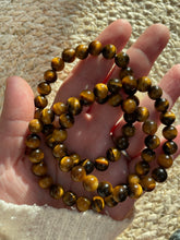 Load image into Gallery viewer, Tigers Eye Bracelet (Yellow)
