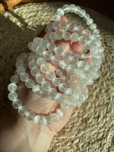 Load image into Gallery viewer, Selenite Bracelet
